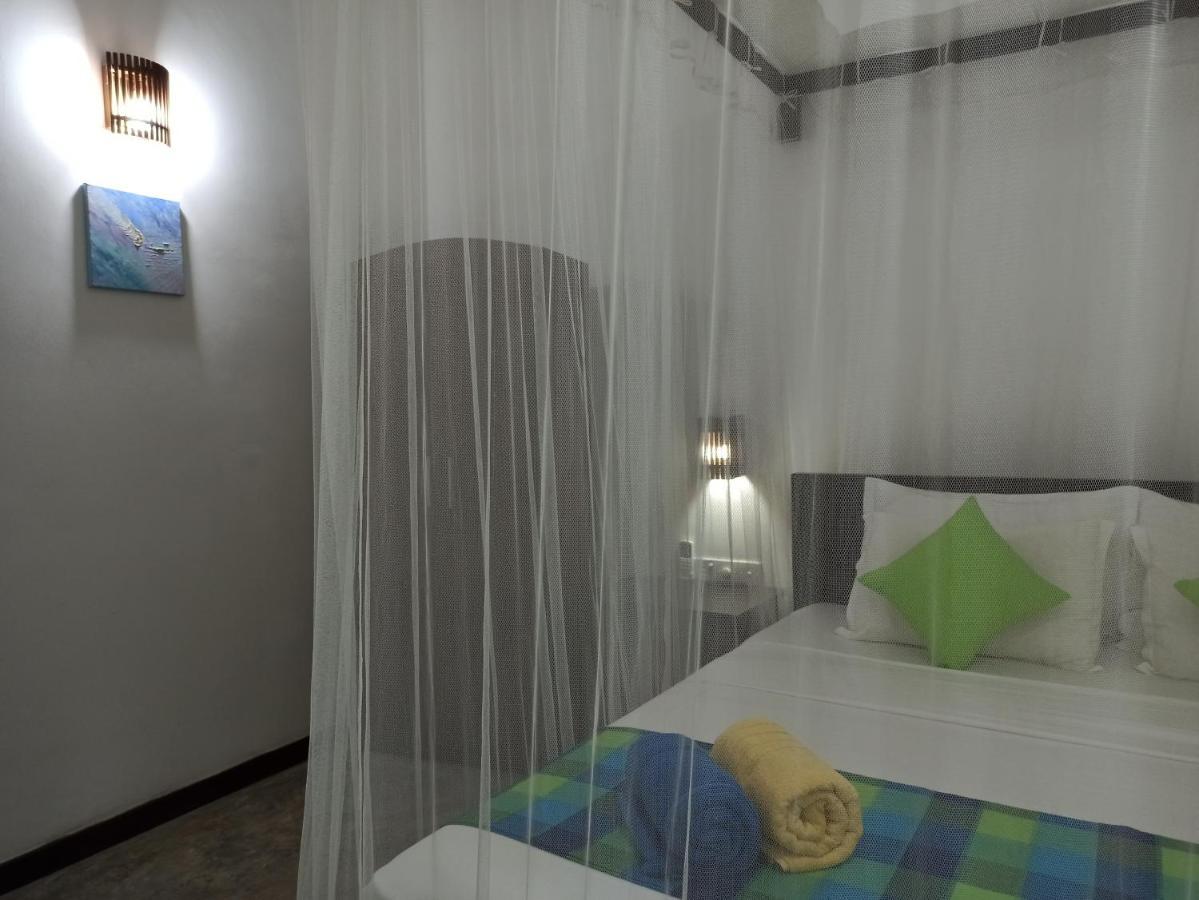 לינה וארוחת בוקר אונה ואטונה Butterfly Jewel מראה חיצוני תמונה